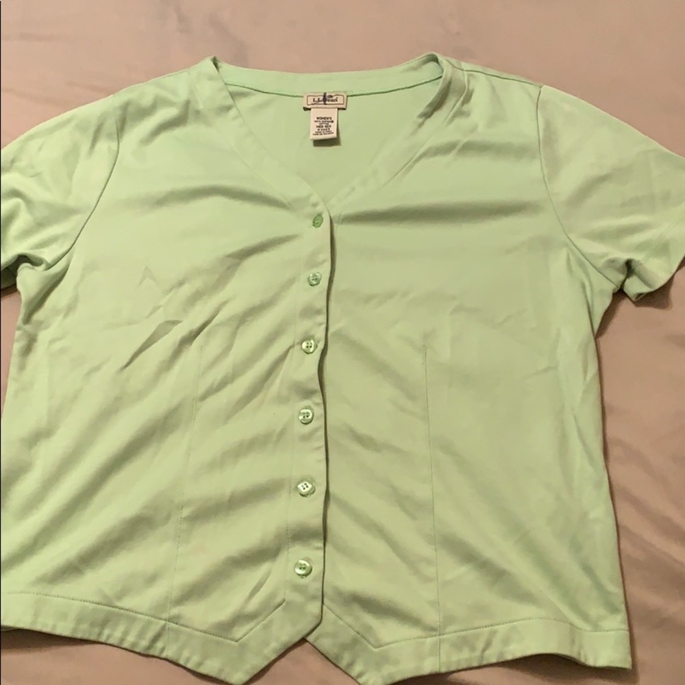3 for $10!   LL Bean Cute green top, medium, great condition!